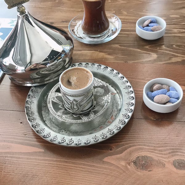 Artukbey Mersin�de Kahve Dükkanı