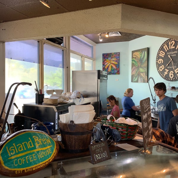 12/16/2018 tarihinde JP B.ziyaretçi tarafından Island Brew Coffeehouse'de çekilen fotoğraf