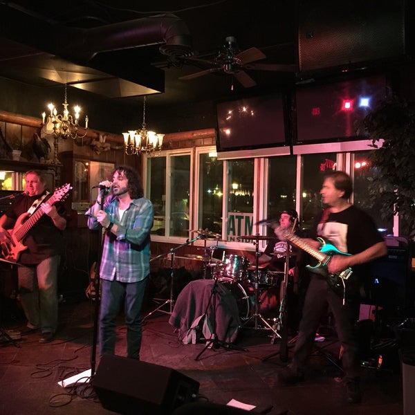 DeMito's Double D Saloon 335 E Kenilworth Ave