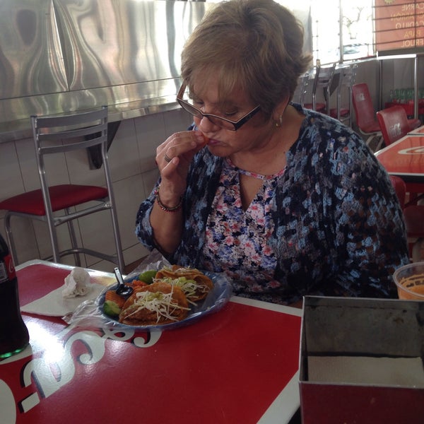 Tacos al vapor Don Dany 37 tips de 384 visitantes