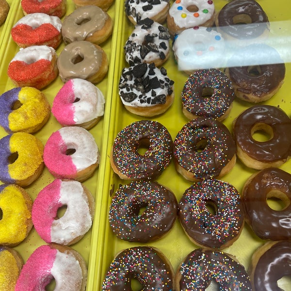 Mary Lee Donuts - Donut Shop in Baton Rouge