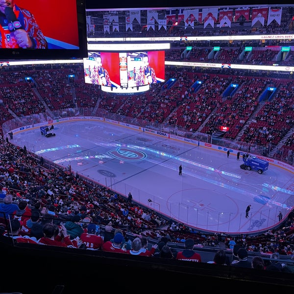 Photo taken at Bell Centre by Simon B. on 3/14/2023