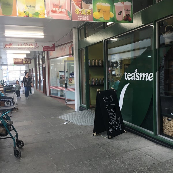 bag shop riccarton mall