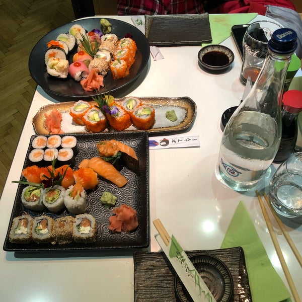 Photo taken at Edo Sushi by Yusuf C. on 3/15/2019