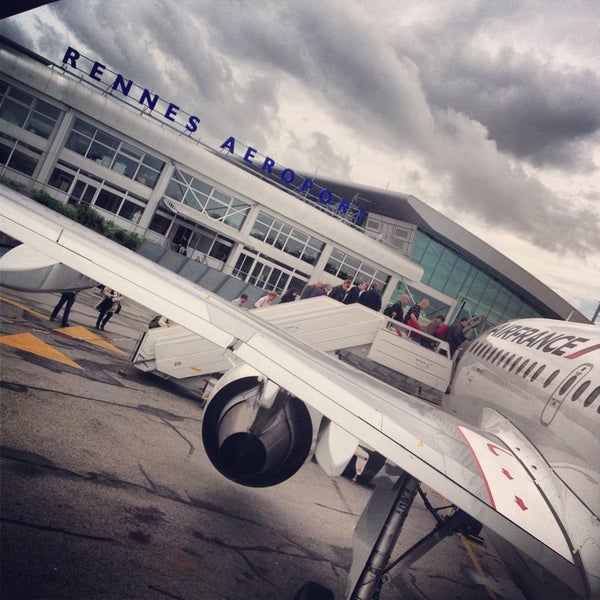 Aéroport Rennes Saint-Jacques (RNS) - Airport in Saint ...