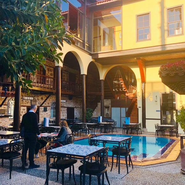 Снимок сделан в Alp Paşa Boutique Hotel пользователем 🇹🇷S.N.R🇹🇷 12/8/2019