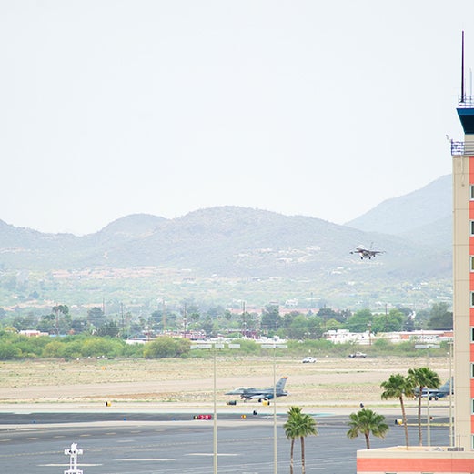 Das Foto wurde bei Tucson International Airport (TUS) von Tucson International Airport (TUS) am 6/1/2015 aufgenommen