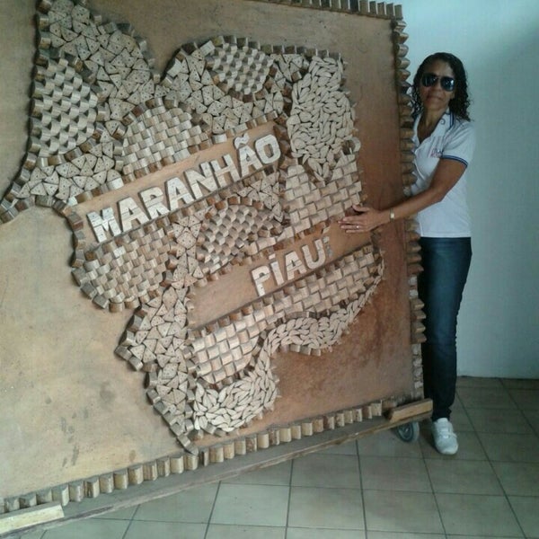 Foto tirada no(a) Comercial Carvalho - Centro - Caxias/MA por Socorro Santos Seixas S. em 9/23/2015