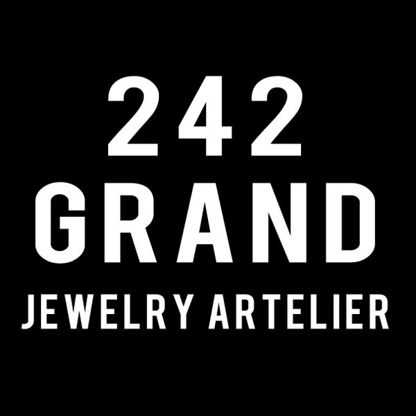 Photo taken at 242 Grand Jewelry by 242 Grand Jewelry on 11/3/2016
