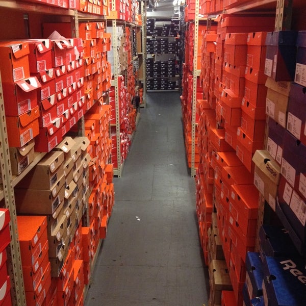 Photos at Foot Locker - Downtown Boston - 242 visitors