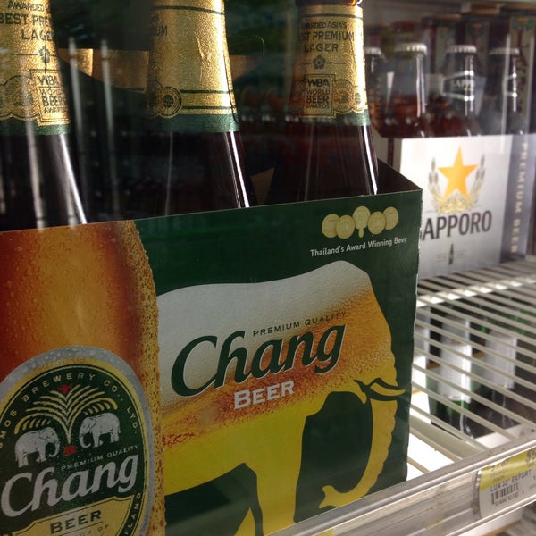 Fresh World International Supermarket Springfield'de Süpermarket