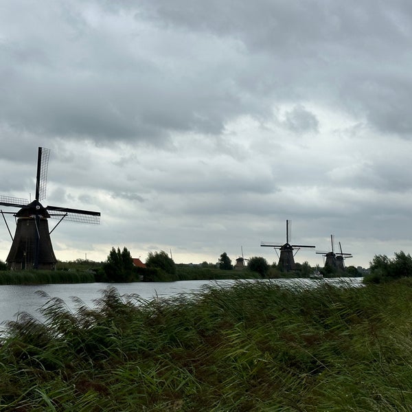 รูปภาพถ่ายที่ Kinderdijkse Molens โดย Diego F. เมื่อ 8/15/2023