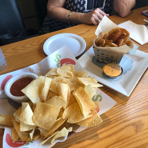 Photo taken at Chili&#39;s Grill &amp; Bar by Sean F. on 9/17/2018