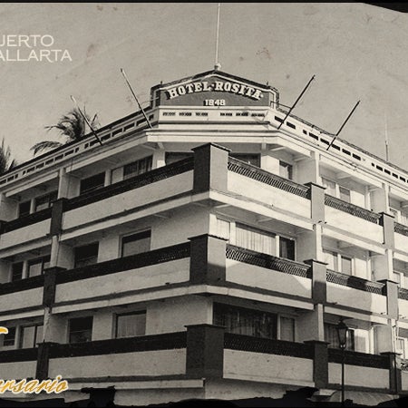 1948: Abre sus puertas el Hotel Rosita, uno de los hoteles de mayor tradición en Puerto Vallarta. http://bit.ly/95aniversarioPV