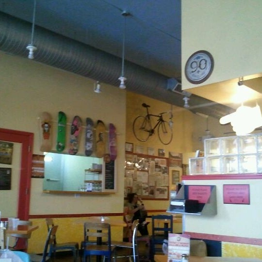 Photo taken at La Luz Mexican Grill by Aileen H. on 5/19/2012