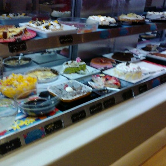 Photos At スイーツパラダイス 上大岡店 Now Closed Dessert Shop In 港南区