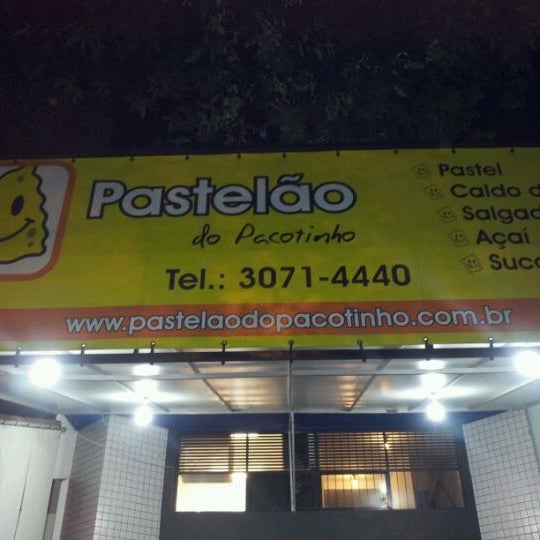 Foto tirada no(a) Pastelão do Pacotinho por Pablo R. em 1/14/2012