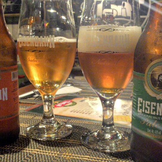 Tem Eisenbahn e Baden no cardápio de cervejas especiais.