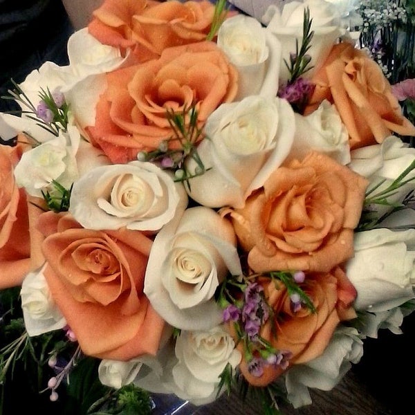 Dietch's Florist Flower Shop in Fair Lawn