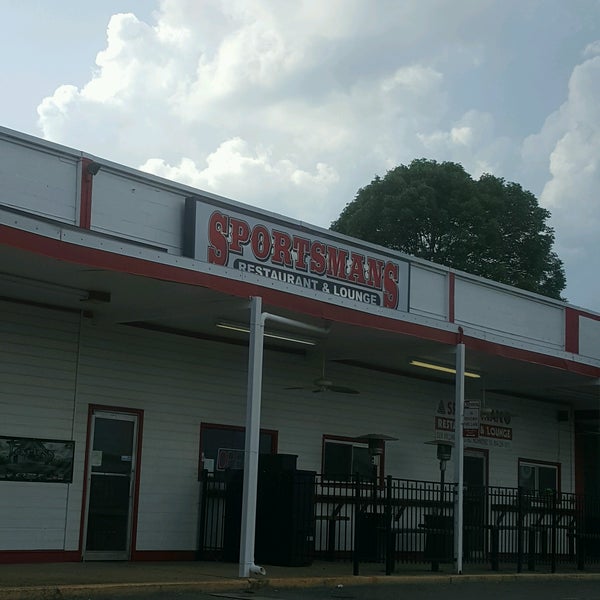 Sportsman Restaurant & Lounge Sports Bar in Richmond