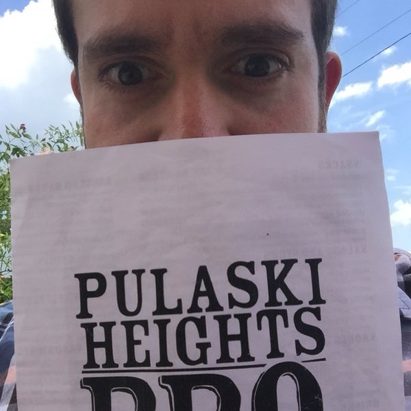Foto tirada no(a) Pulaski Heights BBQ por Rami E. em 7/29/2016