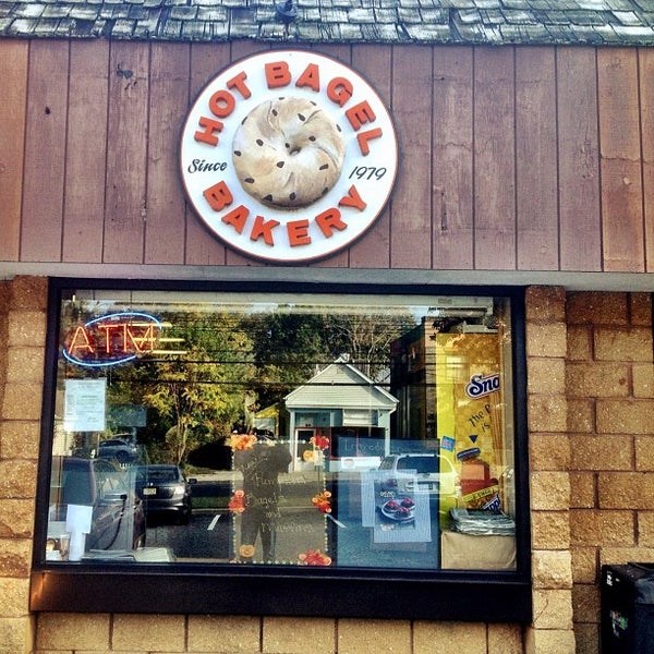 The Hot Bagel Bakery 67 Monmouth Rd