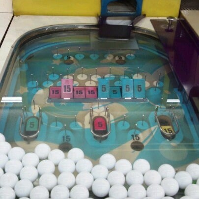 スマートボール ニュースター 大阪市のゲームセンター