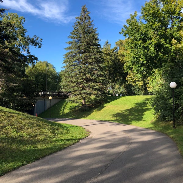 Mooney's Bay Park 2960 Riverside Dr