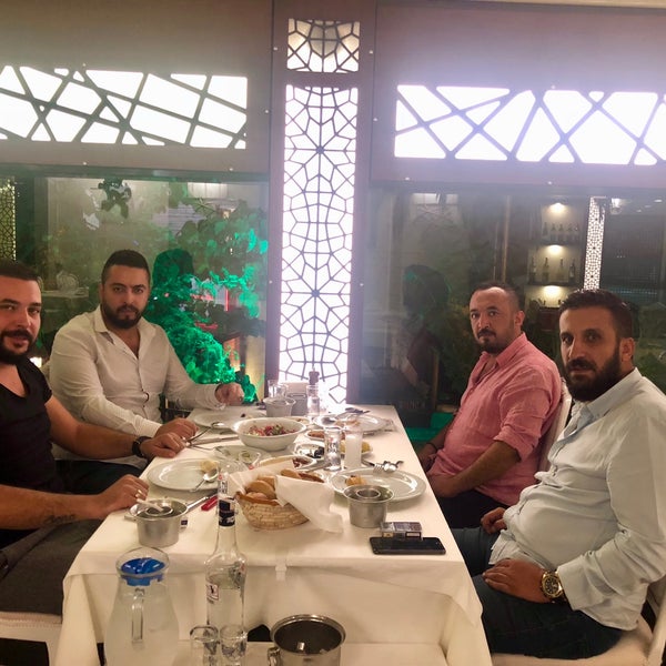 Foto scattata a Kalkan Balık Restaurant da Kaan G. il 9/7/2018