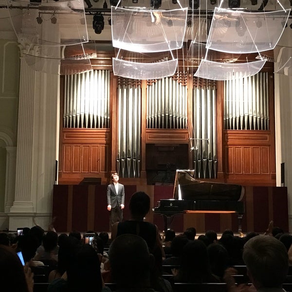 Photo taken at Victoria Concert Hall - Home of the SSO by Stephanie T. on 6/7/2018