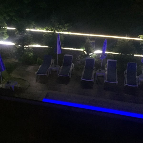 Photo taken at Asmalı Garden Hotel by Sibell O. on 6/5/2019