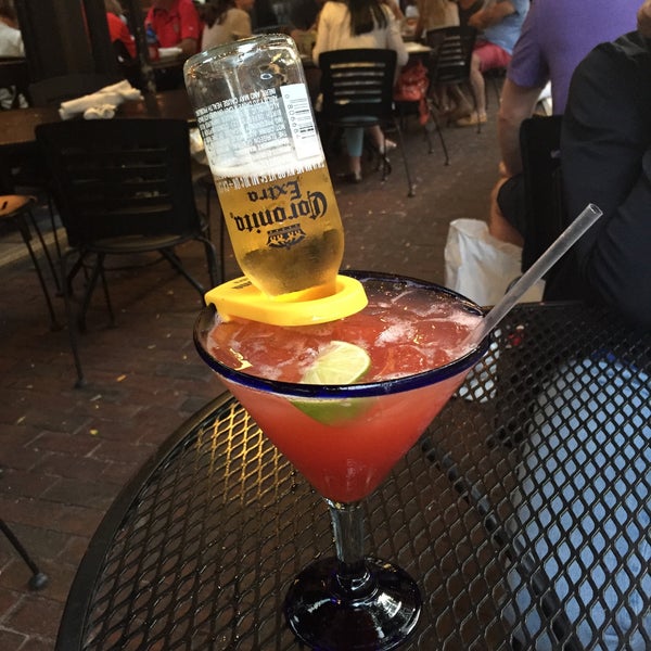 7/22/2015에 Anne R.님이 Mija Cantina &amp; Tequila Bar에서 찍은 사진