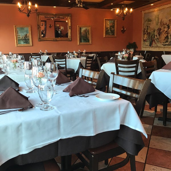 Photos At Avellino S Italian Restaurant Fairfield Ct Photo Taken At Avellino 39 S Italian Restaurant By Beatriz Alejandra P On