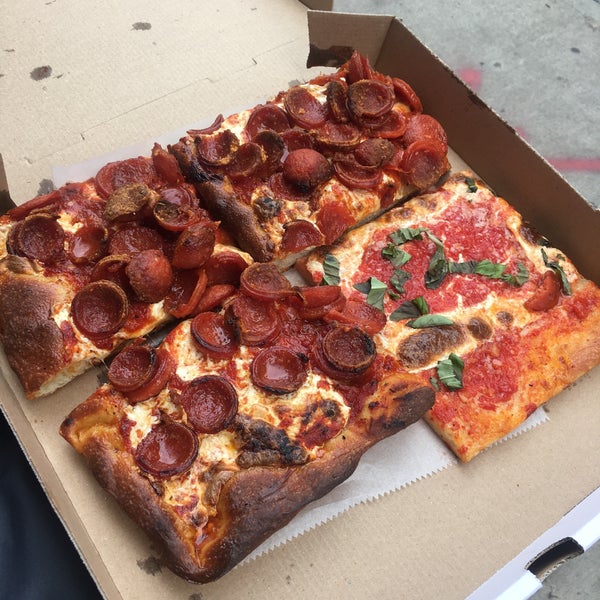8/13/2017にEleanor E.がPrince Street Pizzaで撮った写真