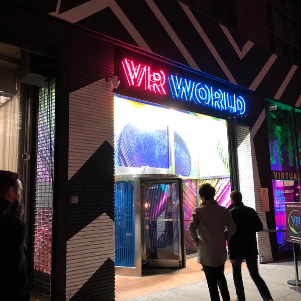 รูปภาพถ่ายที่ VR World NYC โดย Jordan G. เมื่อ 11/17/2017