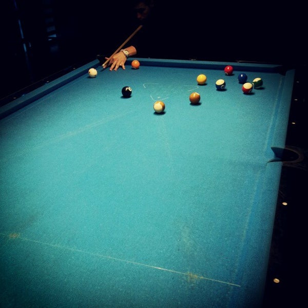 Foto tomada en STIX Bar &amp; Billiards  por Boris M. el 12/23/2012