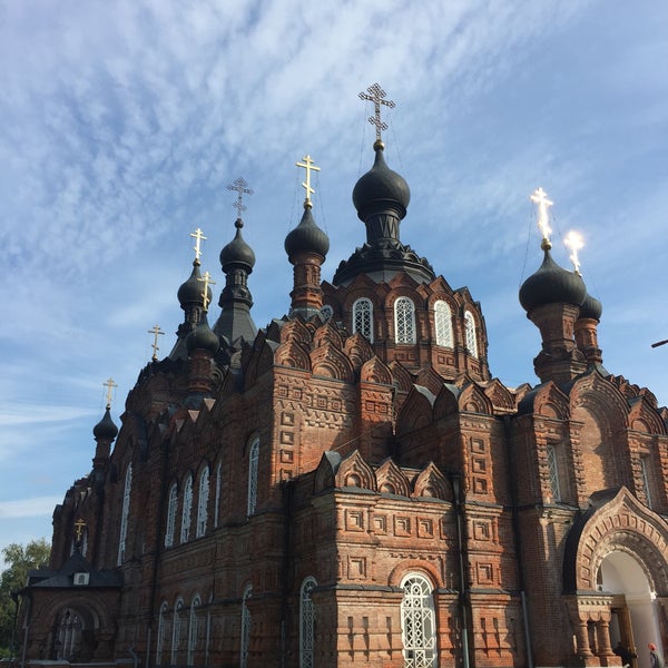 Подъем к Шамординскому храму