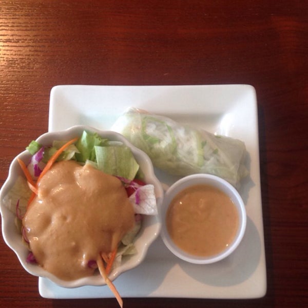 The peanut sauce is TO DIE FOR! I love it!