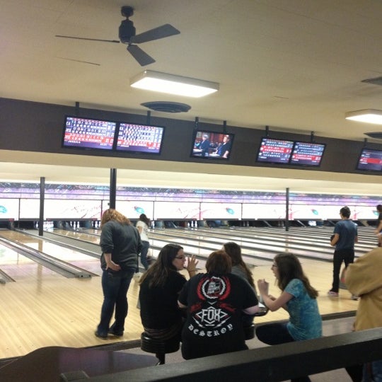Plaza Lanes Highland, IN