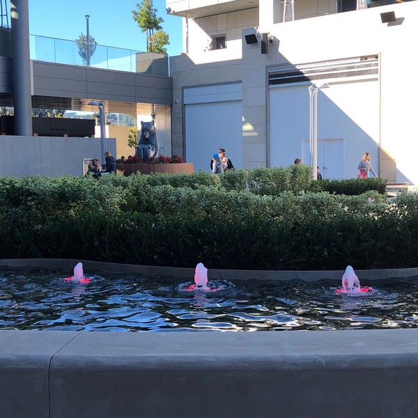 Foto scattata a Hillsdale Shopping Center da B B. il 12/26/2019