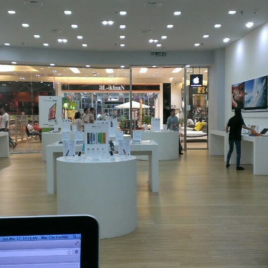 Mac City Up To 70 Christmas Promo