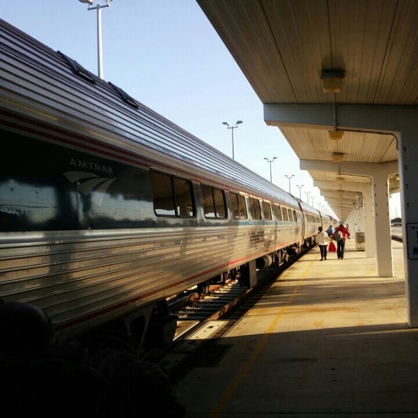 List 30+ Background Images miami station (amtrak) photos Sharp