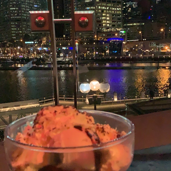 Photo taken at Hard Rock Cafe Sydney by Mohammad on 7/10/2019