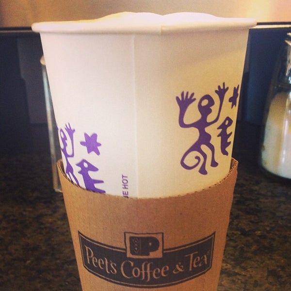 Photo taken at Peet&#39;s Coffee &amp; Tea by Sean B. on 8/31/2013