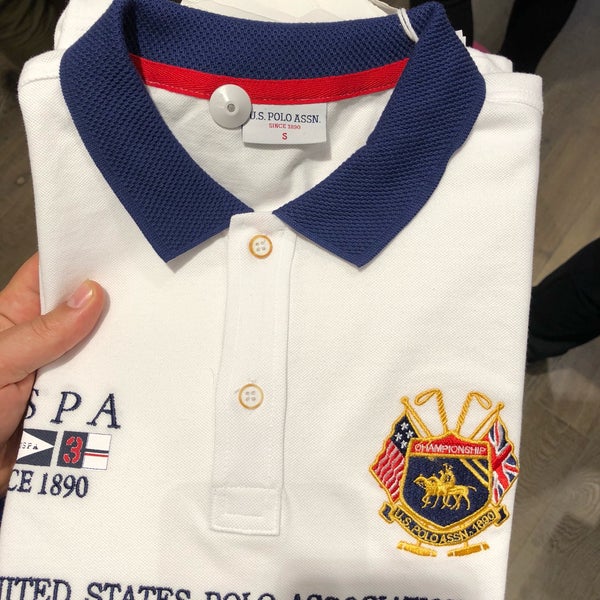 U.S. Polo Taksim Clothing Store in Tomtom