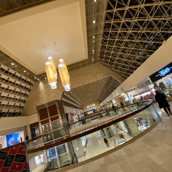 Besito Chestnut Hill Mall 13 tips from 536 visitors