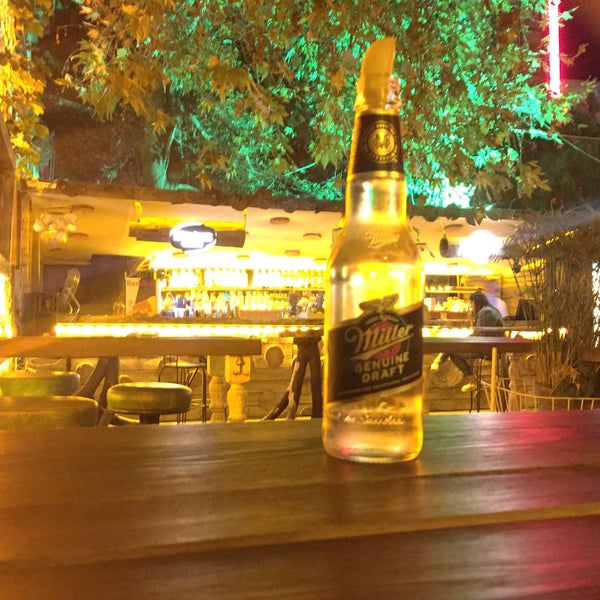 Photo taken at İş Cocktail Bar 🍹🍸🍻 by Tümkan Aziz K. on 8/29/2019