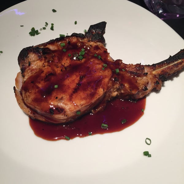 Photo taken at Mr. Peeples Seafood + Steak by erich l. on 9/3/2015