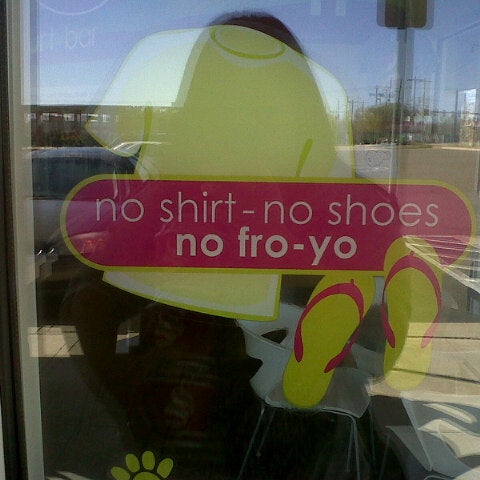 Photo taken at Menchie&#39;s by Gemma J. on 3/31/2013