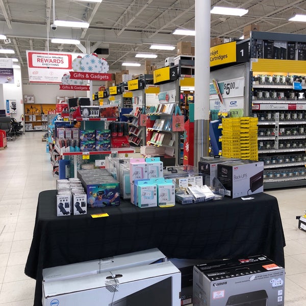 OfficeMax (Now Closed) Kansas City, MO